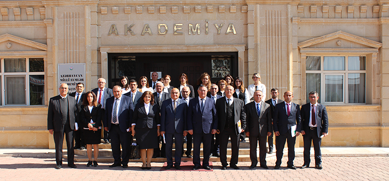 Naxçıvan Bölməsində yeni kitabların müzakirəsi keçirilib